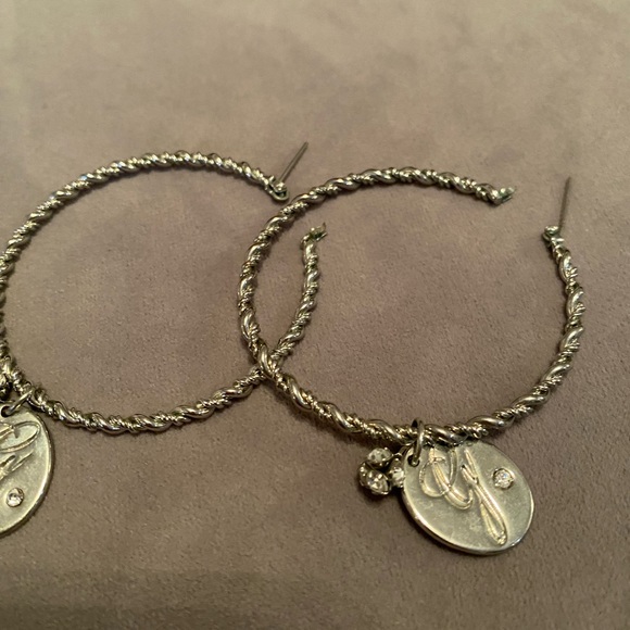 Guess hoop earrings - Picture 2 of 5